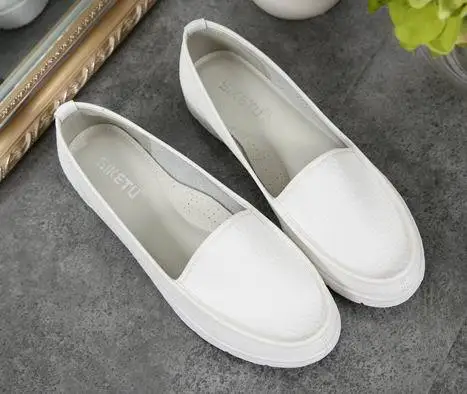 ladies white leather flat shoes