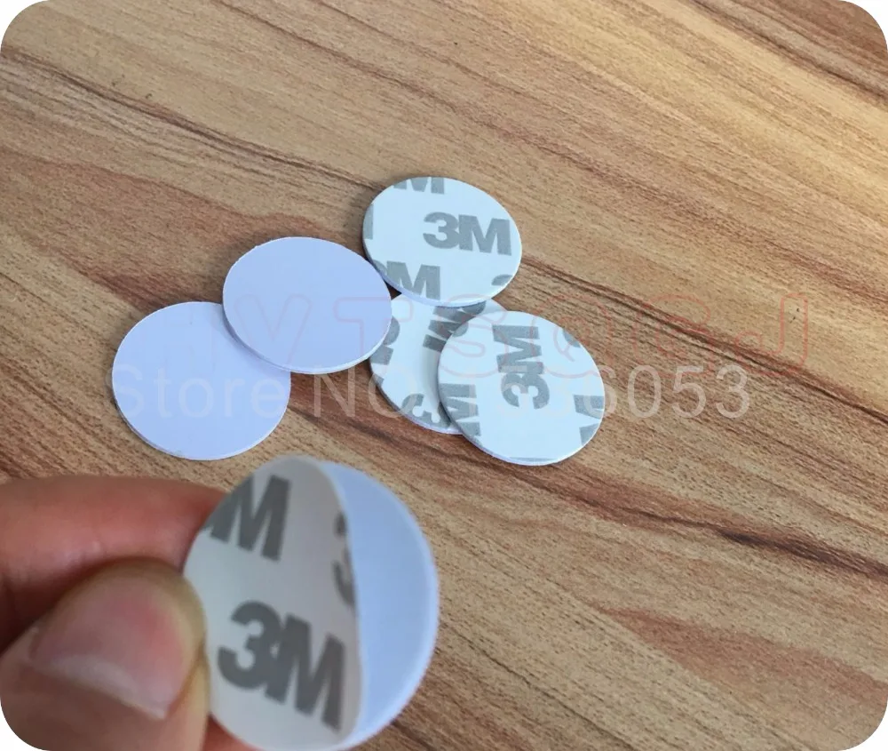 

30pcs 25mm 13.56 Mhz RFID Cards IC 3M Sticker Coin Cards FM1108 Chip Compatible S50 For Access Control