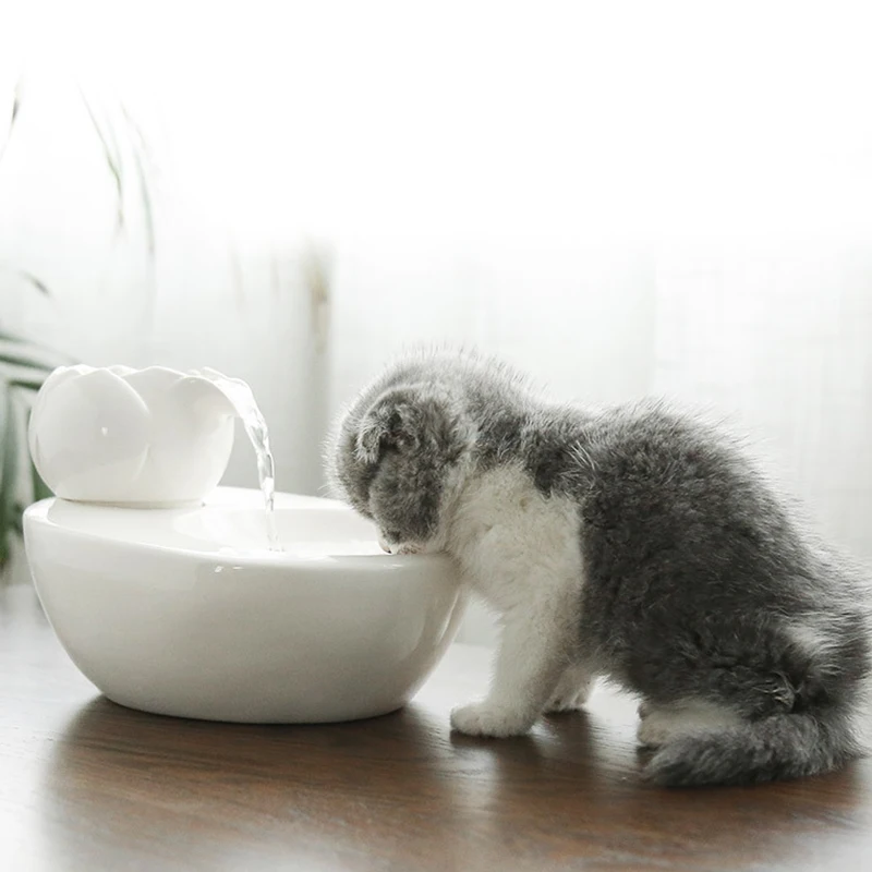 

USB Automatic Pets Water Drinking Fountain For Cats Dogs Electric Water Dispenser Drinking Bowls