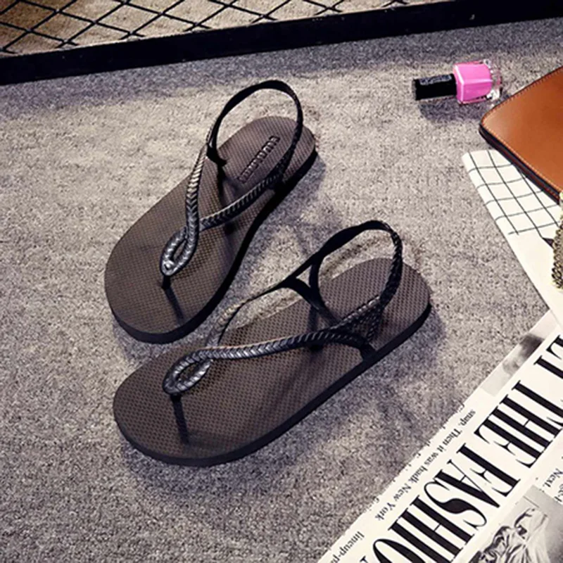 

NoEnName_Null New Women's Sandals Summer Fashion Wild Roman Women's Sandals Flat Bottom Pinch Beach Slippers