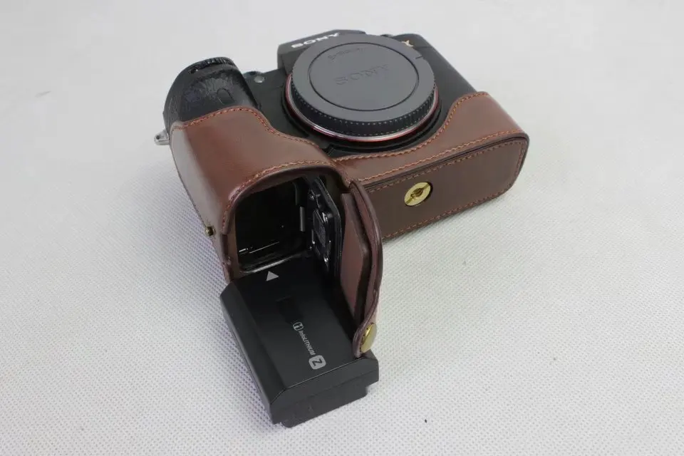 

PU Leather Camera Bottom Case Cover Half Body Set Bag For Sony ILCE-9 A9 A7 III A7R3 A7R III A7R Mark 3 Battery Opening