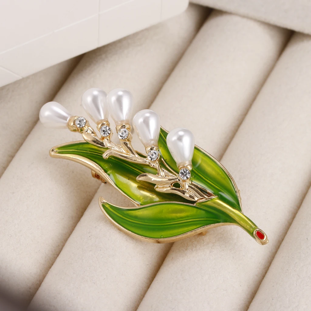 

Crystal Rhinestone Leaf Pin Brooch Women Fashion Jewelry Wedding Party Gift