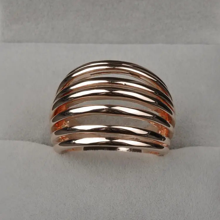 YiKLN модные кольца золотого цвета, анилло, обручальные кольца, австрийский кристалл окружающей среды микро-вставленные ювелирные изделия R150060167R