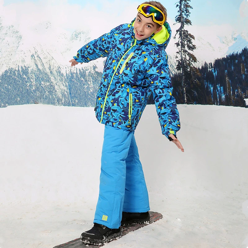 2017 Childen Barato Ternos Traje de Esquí Snowboard Traje de Esquí Para Niños Para Acampar Al Aire Libre Deporte Chaqueta Y Pantalón Para 3 T T|cheap ski suit|snowboarding suitsski