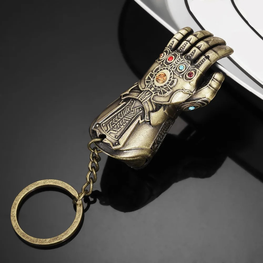 

Hot Film Avengers 4 Infinity Gauntlet Keychain Thanos Infinity Gauntlet Car Keyring Retro for men Dropshipping