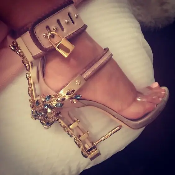 

Summer Luxury Sandale Femme Jelly Shoes Women Jeweled Studded Padlock Gladiator Sandal Boots Sequins Crystal Rhinestone Sandals