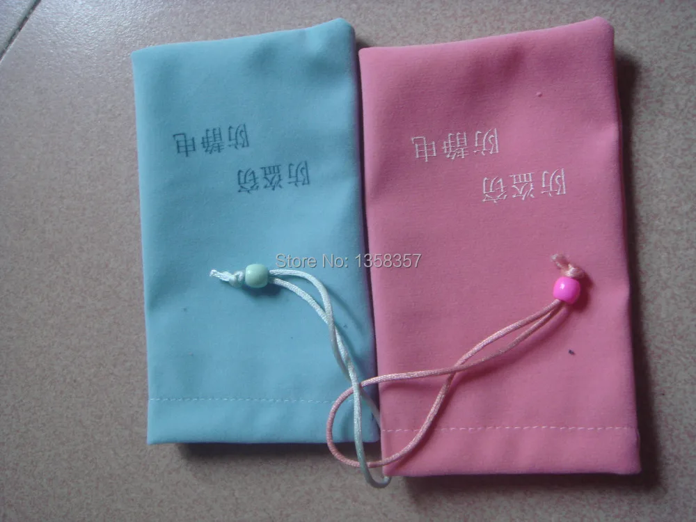 Goede Groothandel fluwelen trekkoord sieraden tas voor ornament \\ ketting \\ armband \\ gift \\ toilettas \\ Iphone4s \\ horloge \\ earing tassen \\ pouch aanpassen