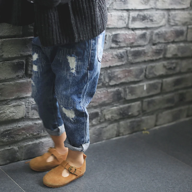 

90-130cm New Ripped Jeans for Girls 2018 Fashion Elastic Waist Children's Jeans for Boys Solid Cotton Character Girls Pants J077