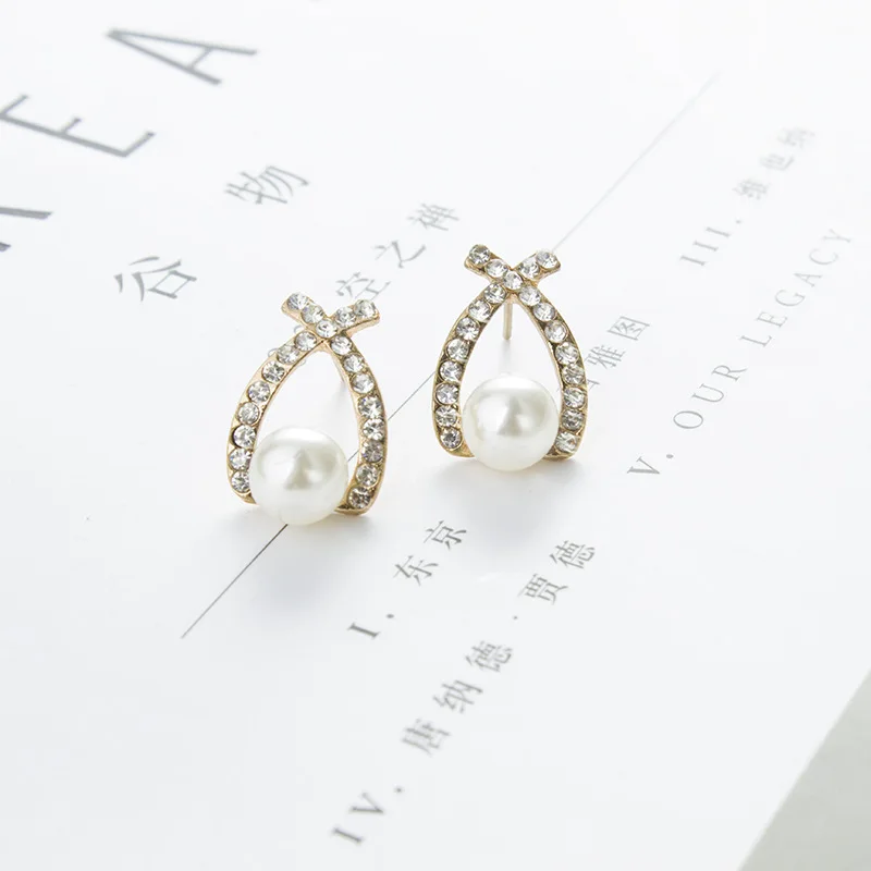 Женские серьги гвоздики с жемчугом золотистые кристаллами 2017|crystal stud earrings|fashion