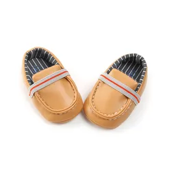 2018 Nuevo Estilo de Cuero Infantil Bebé Niño Niña Zapatos Moda Banda Elástica a Rayas Niños Pequeños Prewalkers Cuna Zapatos al por Mayor 2018 Nuevo Estilo de Cuero Infantil Bebé Niño Niña Zapatos Moda Banda Elástica a Rayas Niños Pequeños Prewalkers Cuna Zapatos al por Mayor