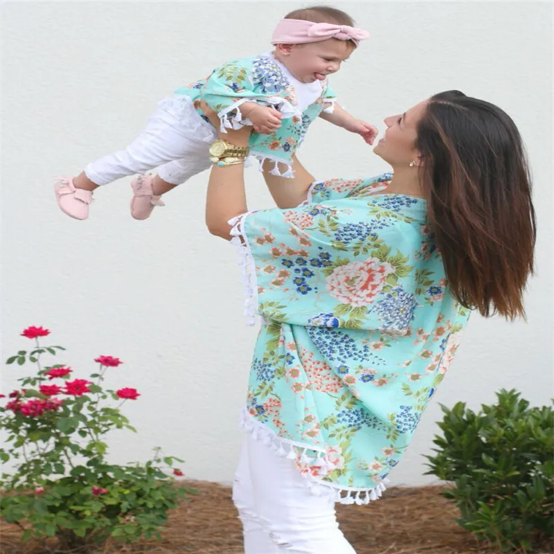 

2018 Spring Summer Mom&Me Cardigan Baby Girls Women Flower Shawl Kimono Cardigan Tops Family Outfits Tassel Beachwear Coat