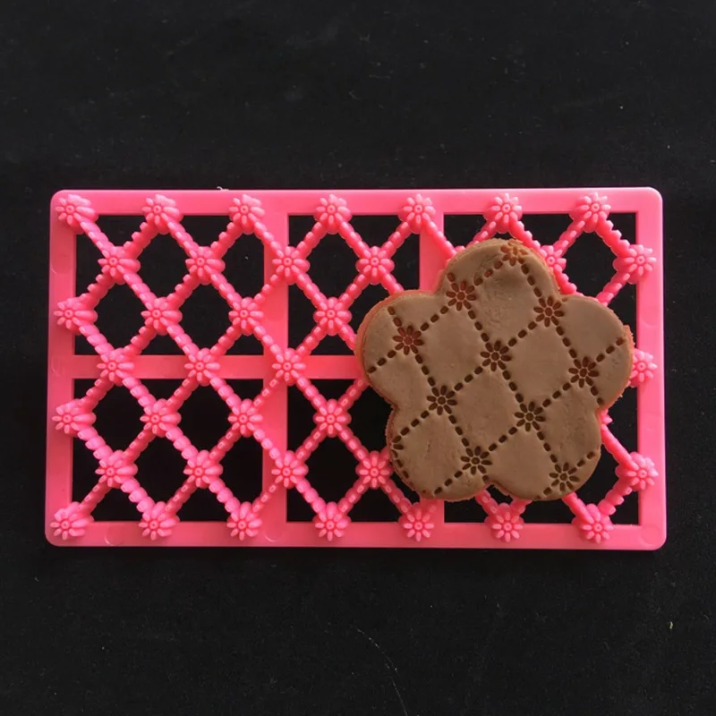 

1pcs Pink Sample Patterns Clay Molds Kawaii Mini Print Cutting Clay Molds Creative DIY Plastic Decorative Clay Handmade Craft