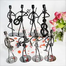 ¡ Venta caliente! 8 unids/set Músico de Metal Banda Artesanías Estatuilla Estatua Modelo Decoración Del Hogar Adornos de Regalo para amigos profesores de Ventana