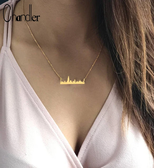 Chandler-Custom-Arabic-Name-Necklace-Personalized-Name-Necklace-in-Islamic-Custom-Name-Jewelry-Simple-Summer-Statement
