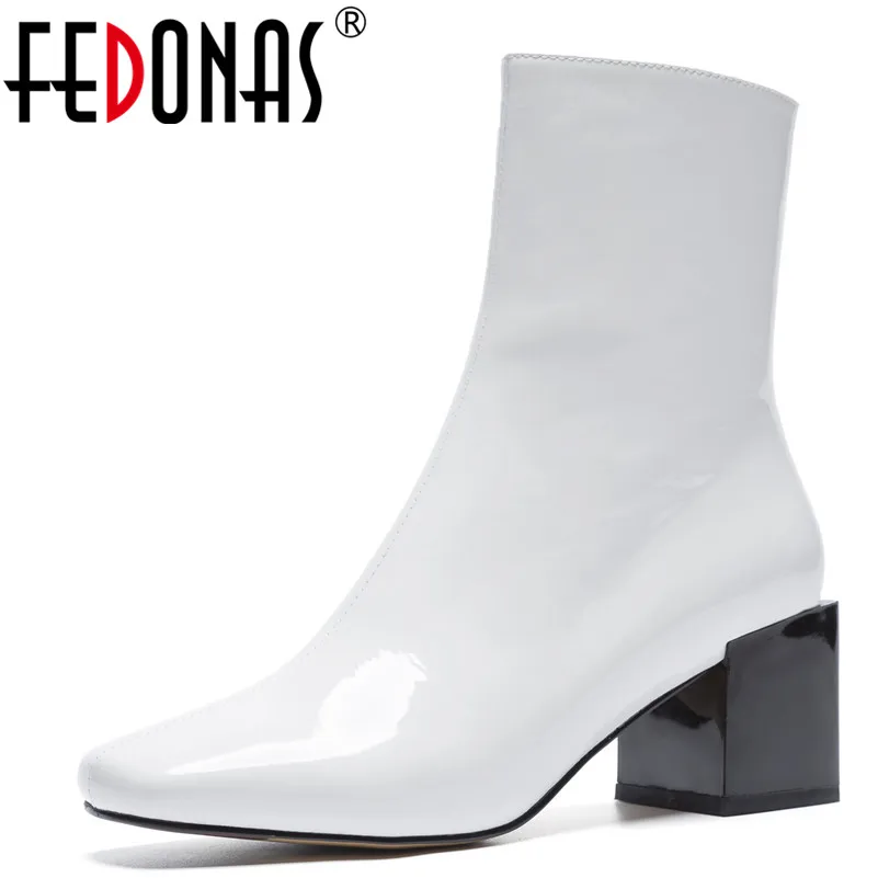 

FEDONAS Brand Top Qaulity Women Patent Genuine Leather Ankle Boots Square Toe Side Zipper Martin Shoes Woman High Dancing Shoes