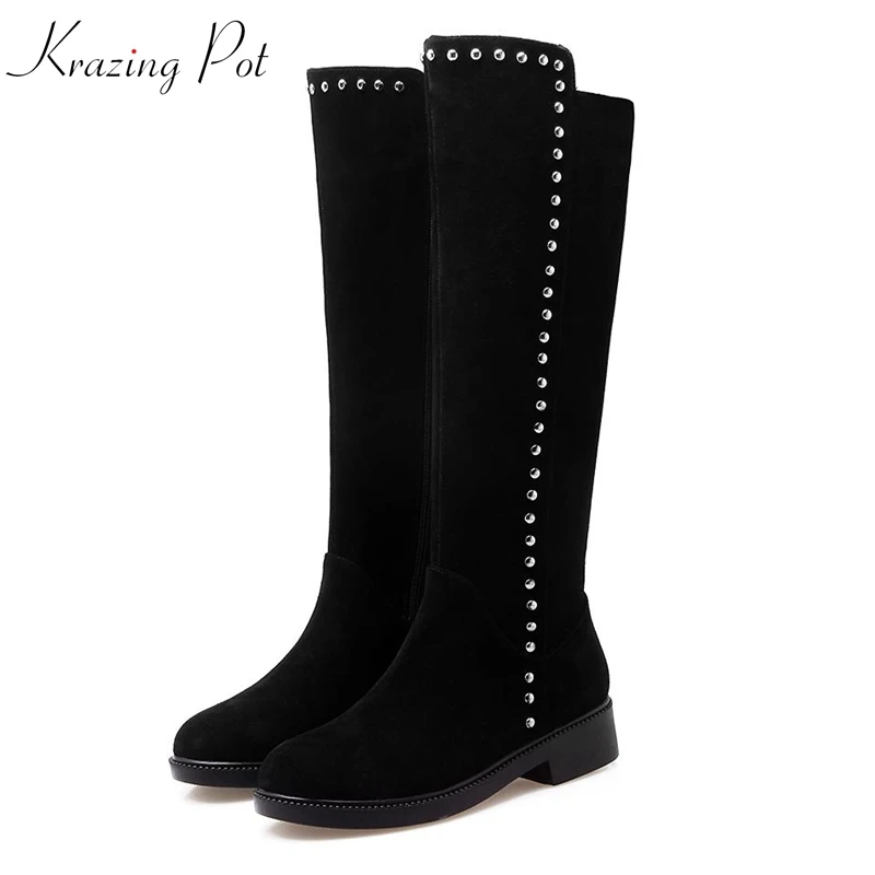 

Krazing Pot cow suede warm Winter streetwear punk metal rivets round toe high quality full grain leather thigh high boots L0f2