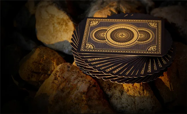China playing cards Suppliers
