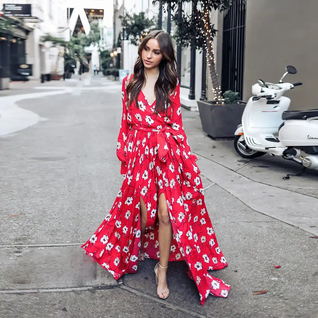 vestido longo vermelho floral