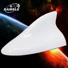 Plus Per Hyundai IX25 Tucosan Shark Fin Antenna Radio Auto Antena aerea SUV Refit Auto Tetto Nero Colore Bianco Ramble marca
