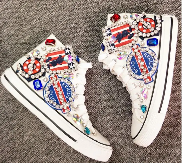 black canvas shoes with white laces