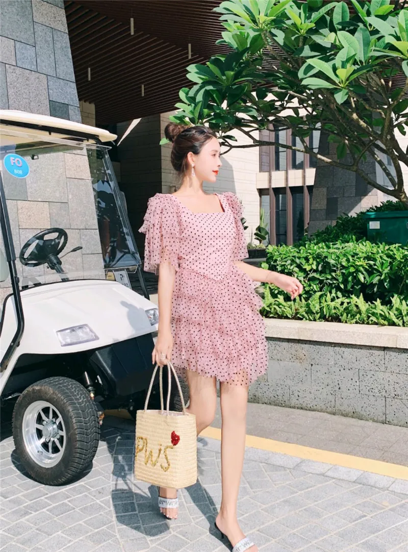 HAMALIEL Runway Designer Summer Beach Dress Women Pink Mesh Dot Print Flare Sleeve Cake Dress Slim Cascading Ruffles Dress