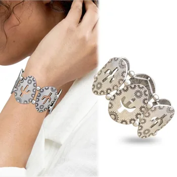 

Vintage Silver Plated Southwest Cut Out Cactus Stretch Cuff Wide Big Bracelet Bangle Western Cowgirl Rodeo Women Men Jewelry