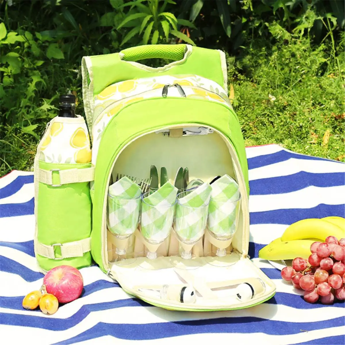 

Portable Outdoor Camping Picnic Bag For 2 or 4 Persons With Tableware Set Rucksack Travel Men Women Lunch Backpack Cooler Bags