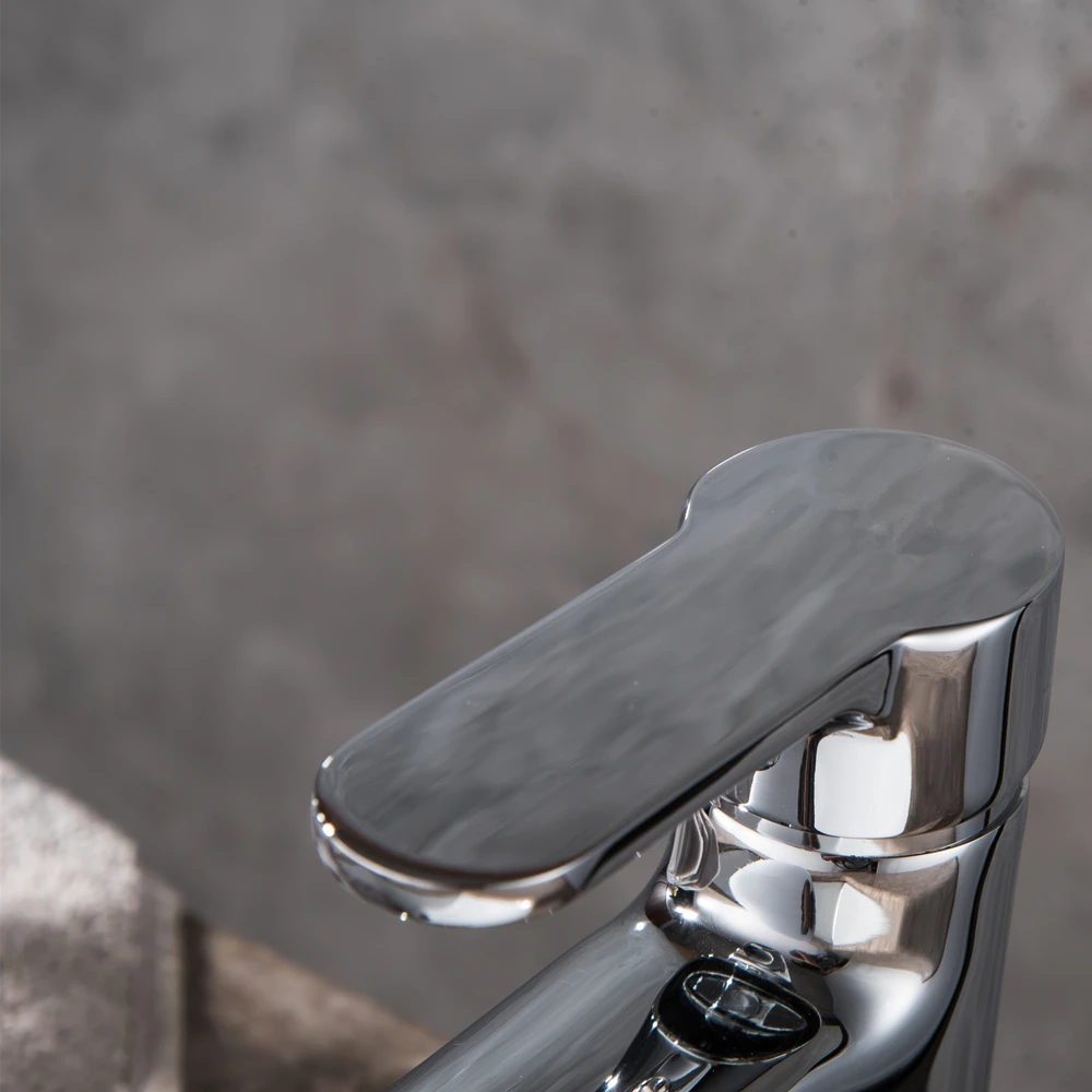 Best sale Bathroom Basin Sink Faucet Single Handle Kitchen Tap Faucet Mixer Hot and Cold Water Hose Torneiras Banheiro DOODII18