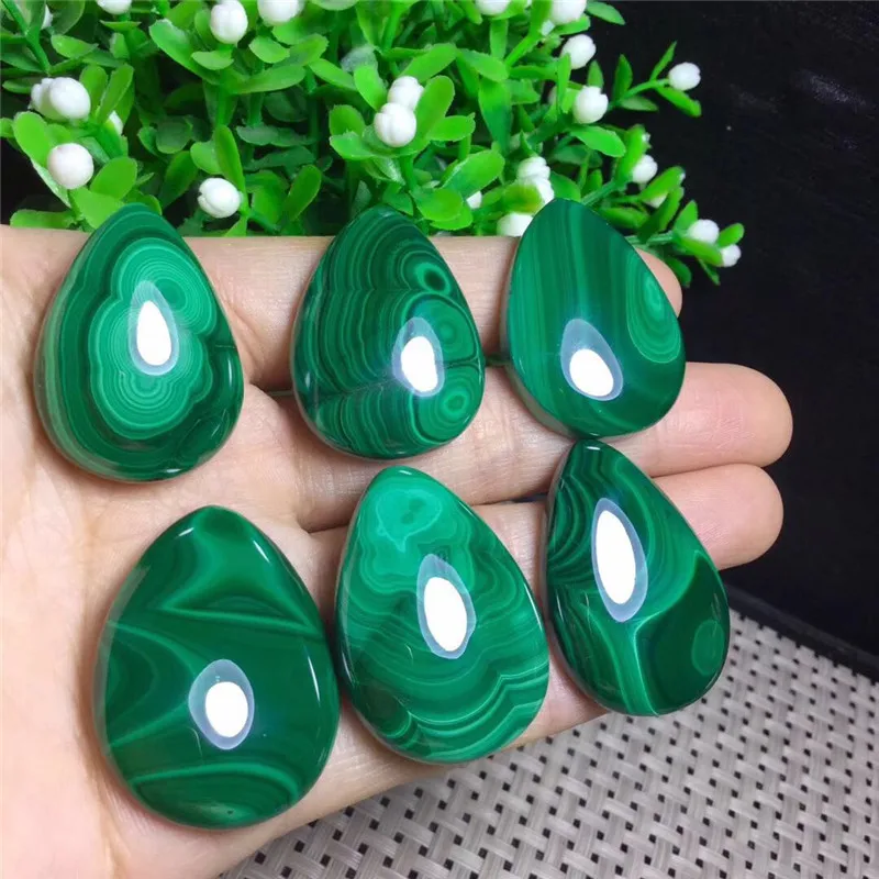 Real Natural Stone polishing green Malachite raw Quartz Stone Pendant for necklace 1pcs Real Natural Stone polishing green Malachite raw Quartz Stone Pendant for necklace 1pcs