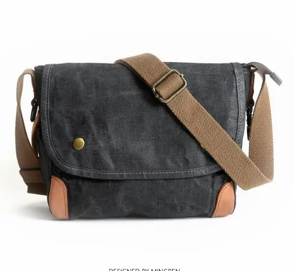 

Original retro men's canvas Messenger bag Europe and the wind casual men's bag travel youth trend shoulder bag DO660
