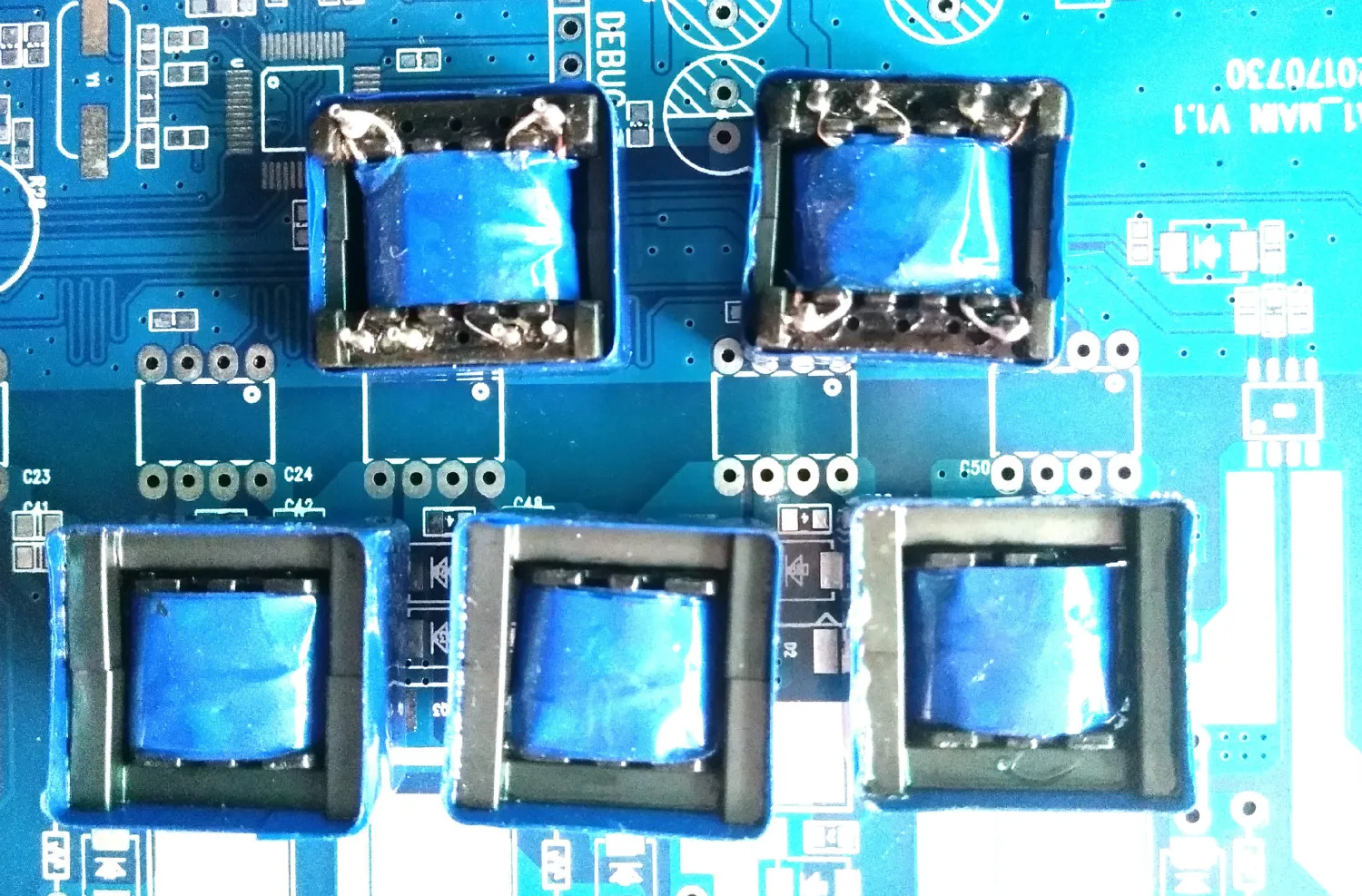 

20pcs EPC17-ZP5V2.5A Type USB Charger Transformer