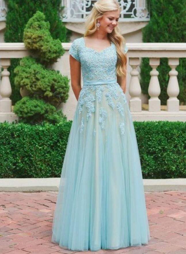 Mint Long Modest Prom Dresses 2019 With ...