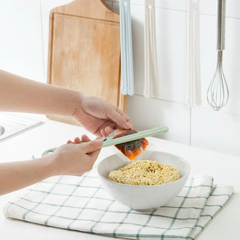 FHEAL Creative Squeeze Ketchup Clip Chocolate Sauce Salad dressing Seasoning sauce Squeeze clamp Kitchen Utensil  (4)