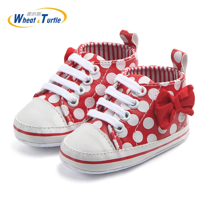 

Mother Kids Polka Dots Autumn Spring Lace-Up Eyelet And Bow Decorated Unisex Newborn Baby Shoes Non-Slip First Walkers Sneakers