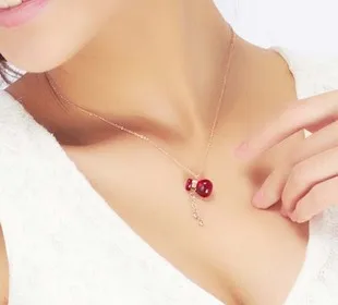 

Rose gold color stainless steel red crysta lucky bag pendant necklace women, fashion choker necklace collier femme jewelry joias