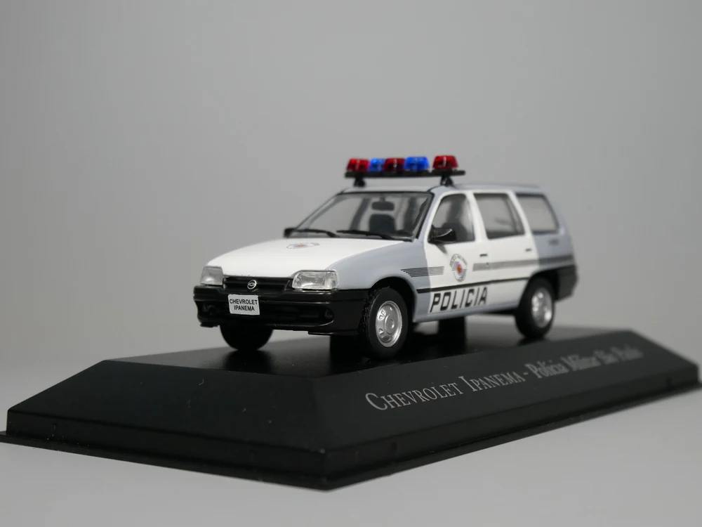 Авто ИНН-ixo 1:43 Chevrolet Ipanema Policia Militar Sao Paulo литой модельный автомобиль