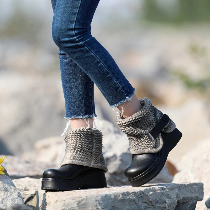 

Women Genuine Leather Ankle Boots 6 CM High Heels Wedge Shoes Winter Black Leather Women Martin Boots 2018 Brand Handmade Shoes