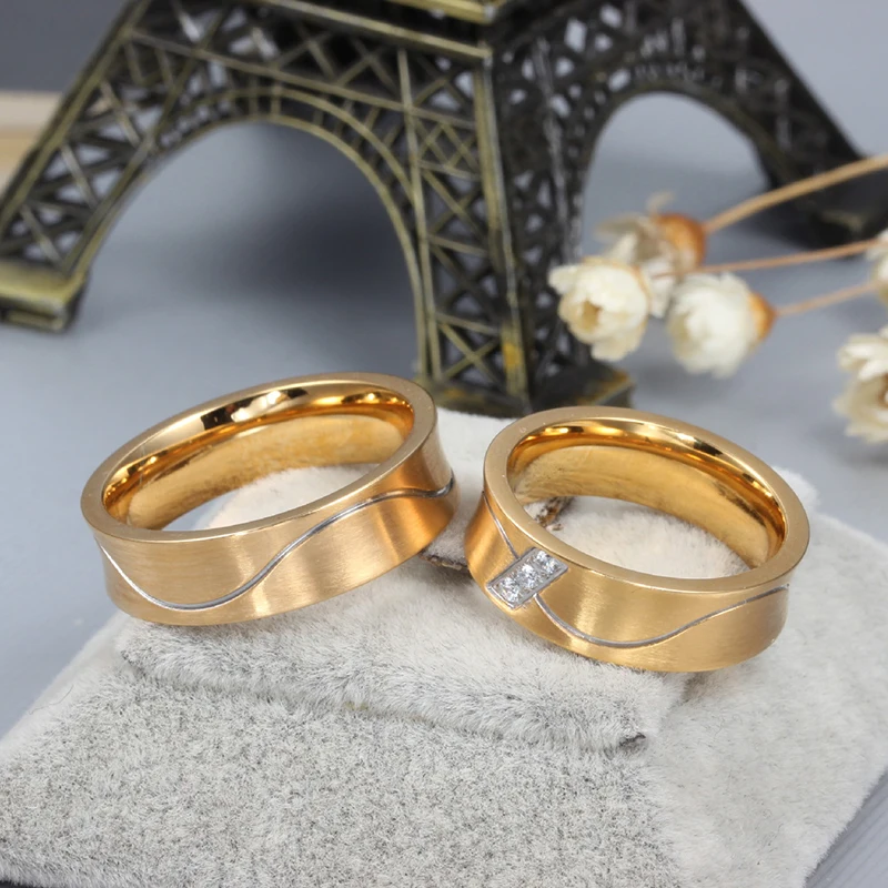 Unique Alliance Anel Ouro Titanium Promise Wedding Band Couple Rings Pair Set for men and women Gold Color Anillos VR325