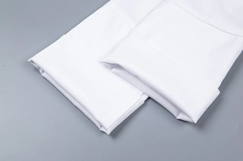 11024594588_1973477789