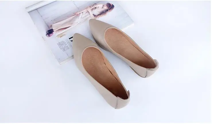 Careaymade- Дамская обувь с чистым обувь с открытым носком модная обувь с верхом из натуральной кожи; туфли лодочки с острым носком на низком обувь, плотно сидящая на ноге