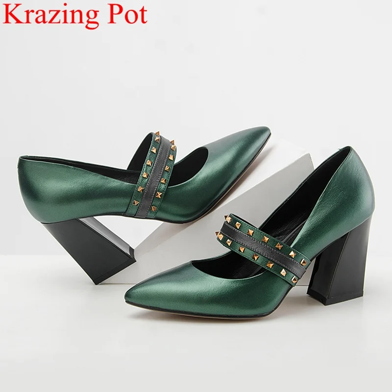 

2018 fashion pointed toe shallow mature rivet women pumps slip on genuine leather concise office lady elegant summer shoes L04