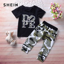SHEIN/футболка с буквенным принтом и камуфляжные штаны для маленьких мальчиков; комплект из двух предметов; коллекция года; сезон весна; модная повседневная детская одежда с короткими рукавами для мальчиков