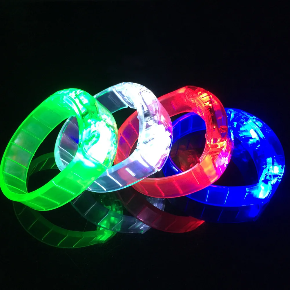 

Factory direct sale LED flashlight Bracelet flash wrist bracelet Christmas Ornament creative Bracelet shine light Toy Party