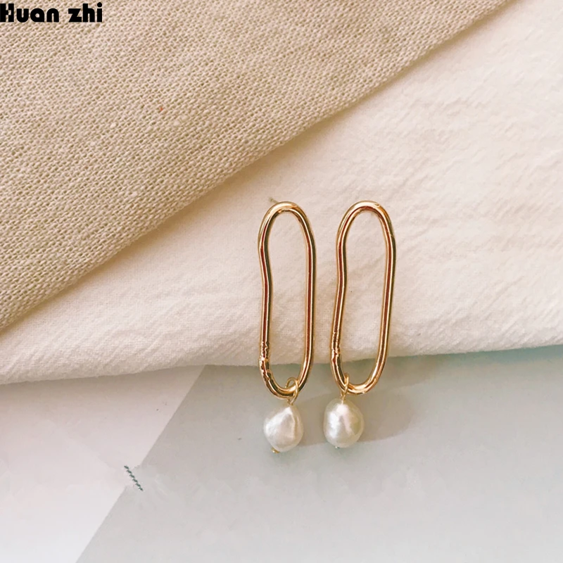 

HUANZHI 2019 Simple Design Gold Metal Geometric Irregular Oval Pearl Long Drop Earrings for Women Girl Party Jewelry