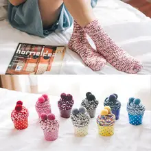 Рождество Для женщин и девочек утепленные надувная кровать Носки пушистые теплые зимние тапочки на мягкой носки-тапочки торт носки, Коралловый кашемир носки