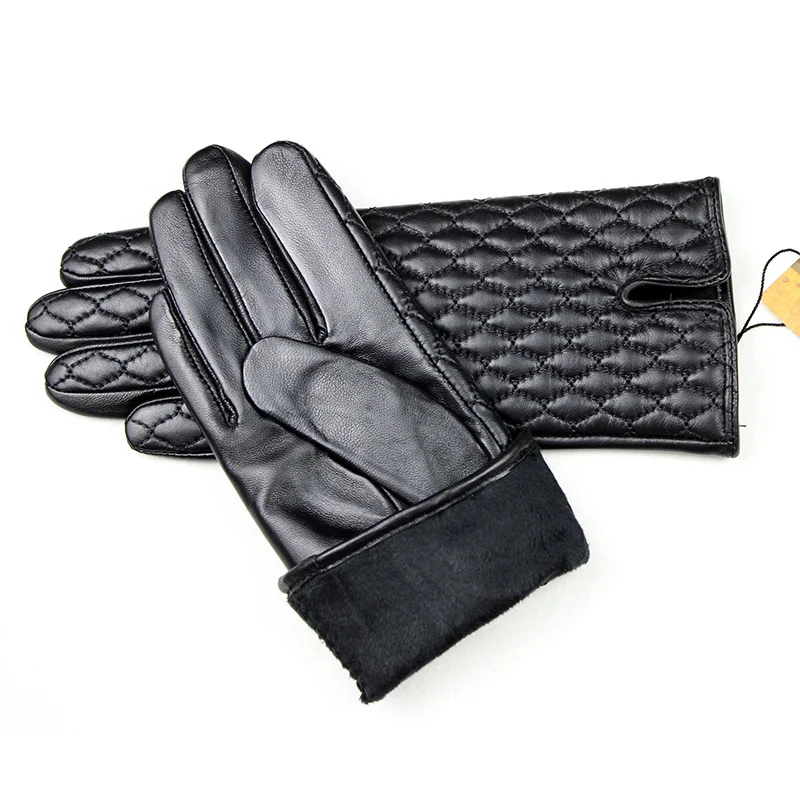 Sheepskin leather gloves women's touch screen fashion embroidery style 2018 new cashmere lining autumn and winter warm gloves Sheepskin leather gloves women's touch screen fashion embroidery style 2018 new cashmere lining autumn and winter warm gloves