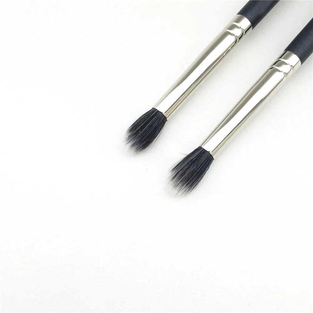 MAC 286S duo-fibre Blending Brush _ 4