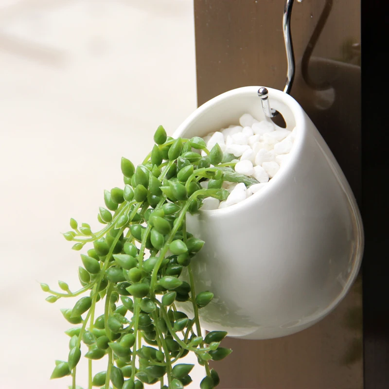 

Ceramic Wall Hanging Vase Decorative Porcelain Garden Dangling Flower Pot Succulent Balcony Embellishment Craft Accessories