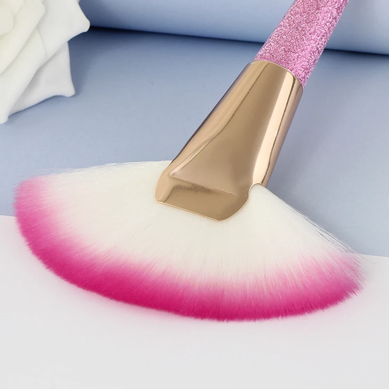 Pink Fan Makeup Brushes Face Loose Powder Foundation Blusher Concealer BB Cream Kabuki Brush (7)