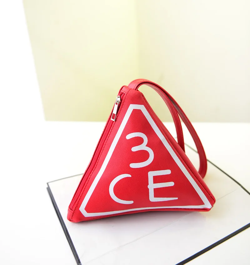 2018 7 Colors Fashion Triangle Women's Makeup Bag Korea 3CE Handbags